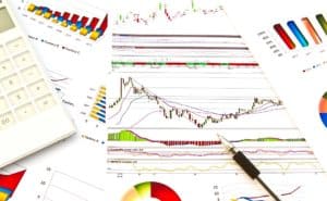 Explora los mercados financieros